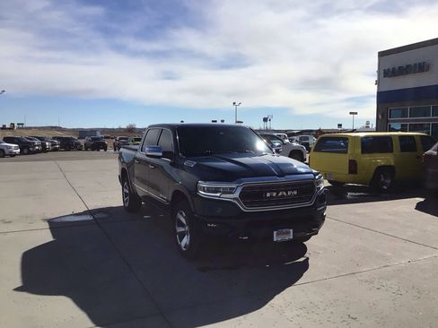 Used 2019 RAM 1500 Limited AWD/4WD image 8