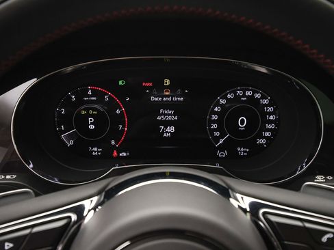 New 2024 Bentley Bentayga Extended Wheelbase image 16