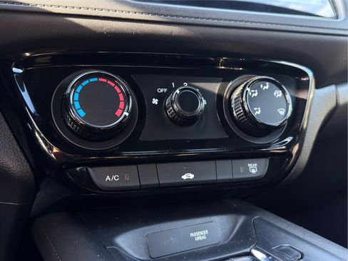 Used 2022 Honda HR-V Sport image 15