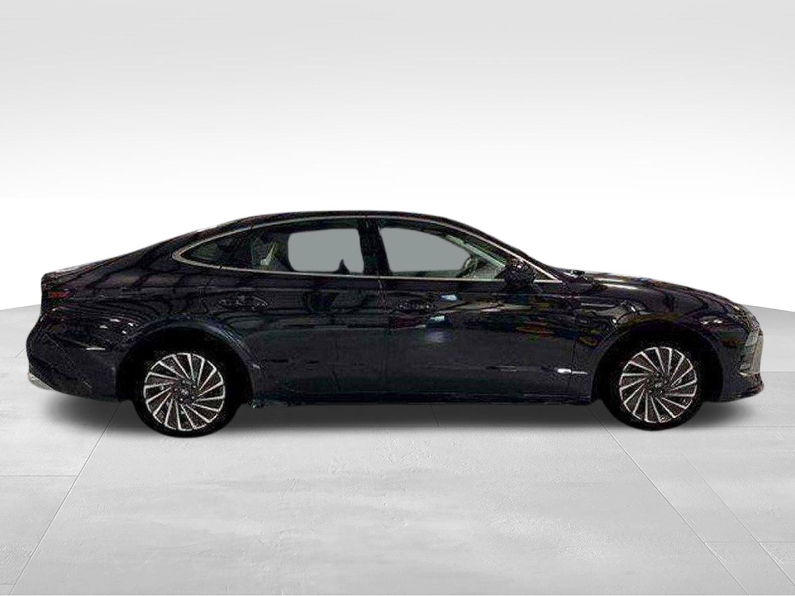 New 2026 Hyundai Sonata SEL FWD image 12