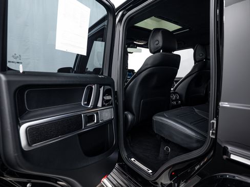 Used 2022 Mercedes-Benz G 550 image 21