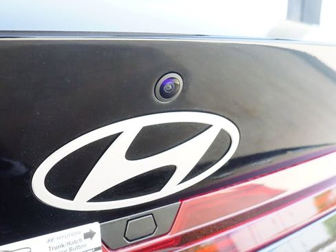 New 2025 Hyundai Elantra Blue image 22