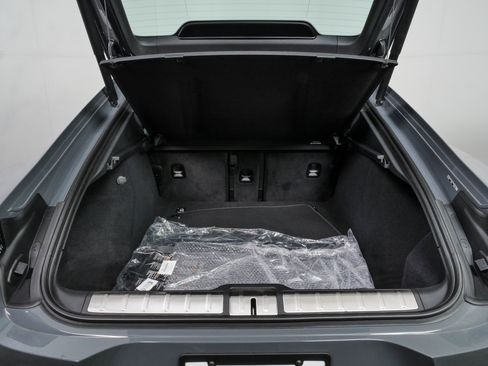New 2026 Porsche Panamera 4 AWD/4WD image 32