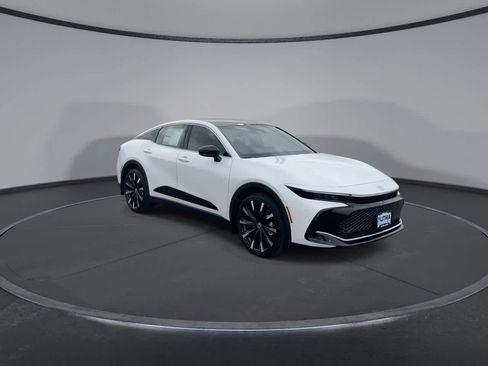 New 2026 Toyota Crown Platinum AWD/4WD image 2