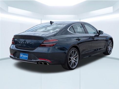 Used 2023 Genesis G70 2.0T RWD image 6