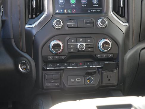 Used 2020 GMC Sierra 1500 AT4 w/ AT4 Premium Package AWD/4WD image 26