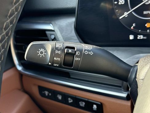 Used 2025 Kia Telluride SX X-Line AWD/4WD image 11