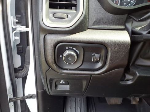 Used 2025 RAM 1500 Tradesman AWD/4WD image 10