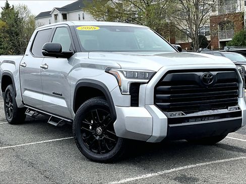 Used 2025 Toyota Tundra Limited image 2