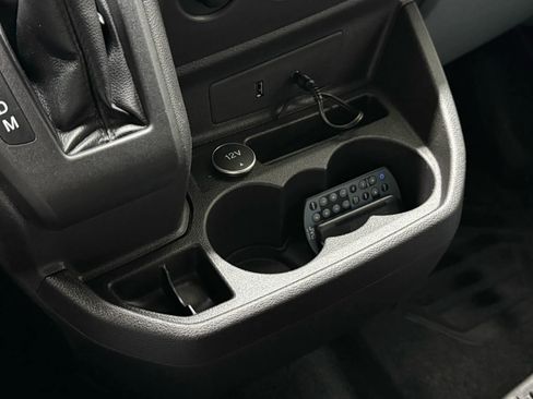 Used 2016 Ford Transit 350 XL image 29