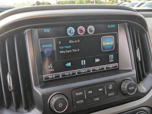 Used 2015 Chevrolet Colorado Z71 RWD image 14