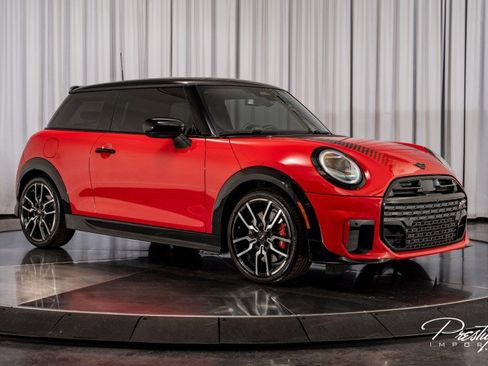 Used 2025 MINI Cooper John Cooper Works image 23