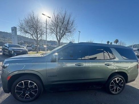 Used 2023 Chevrolet Tahoe RST w/ Luxury Package image 3