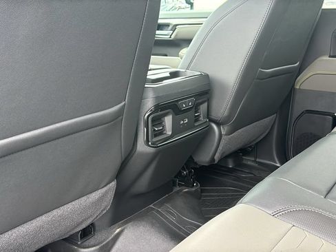 Used 2026 Chevrolet Silverado 2500 ZR2 AWD/4WD image 38