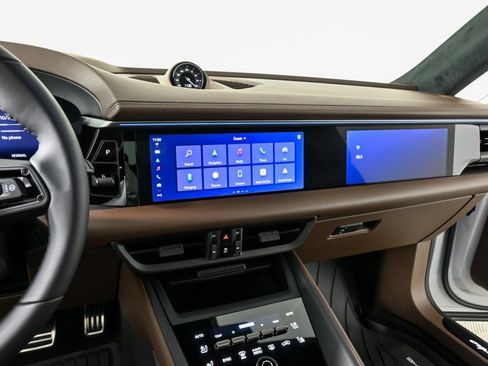 New 2025 Porsche Macan Turbo Electric image 13