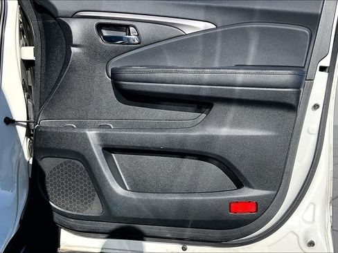 Used 2017 Honda Pilot EX image 26