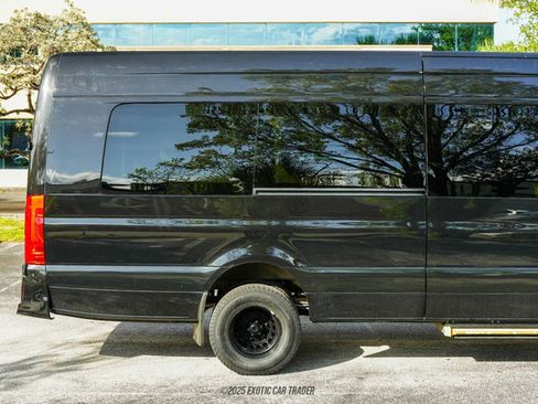 Used 2019 Mercedes-Benz Sprinter 4x4 170 image 10