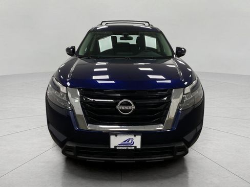 Certified 2023 Nissan Pathfinder SV AWD/4WD image 9