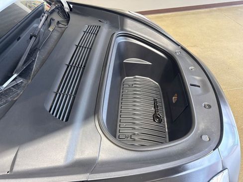 Used 2023 Tesla Model Y Performance image 70