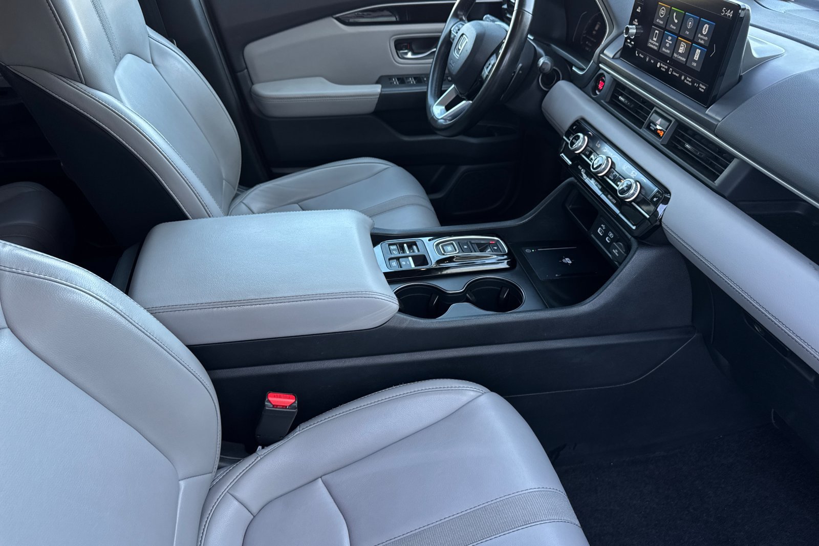 Certified 2024 Honda Pilot EX-L image 17