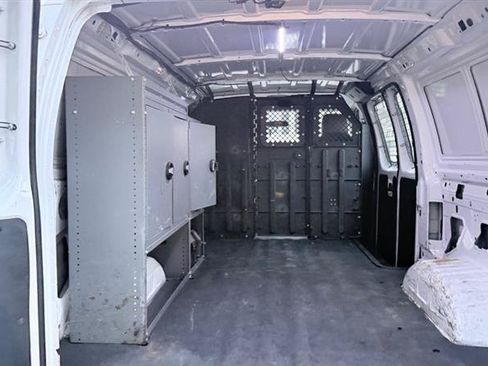 Used 2012 Ford E-250 and Econoline 250 w/ Commercial Cargo Van Pkg RWD image 14