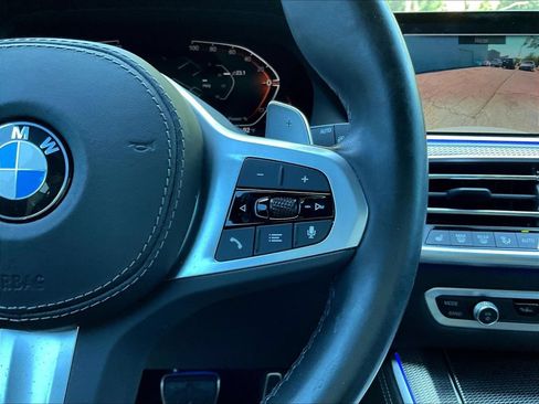 Used 2022 BMW X5 xDrive40i w/ M Sport Package AWD/4WD image 11