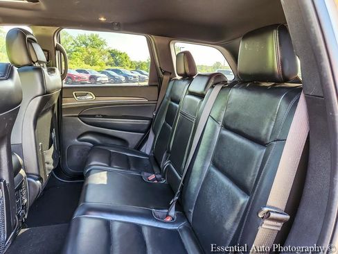 Used 2020 Jeep Grand Cherokee Limited AWD/4WD image 10