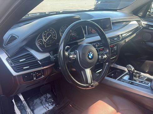 Used 2016 BMW X5 xDrive50i AWD/4WD image 30