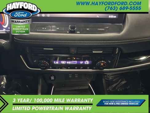 Used 2025 Nissan Rogue SL w/ Tech Package AWD/4WD image 18