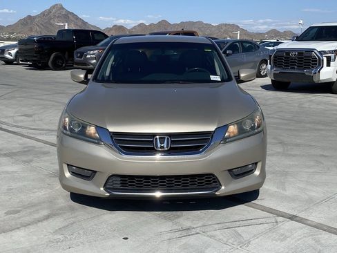 Used 2014 Honda Accord Sport image 2