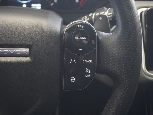 Used 2020 Land Rover Range Rover Velar S image 13