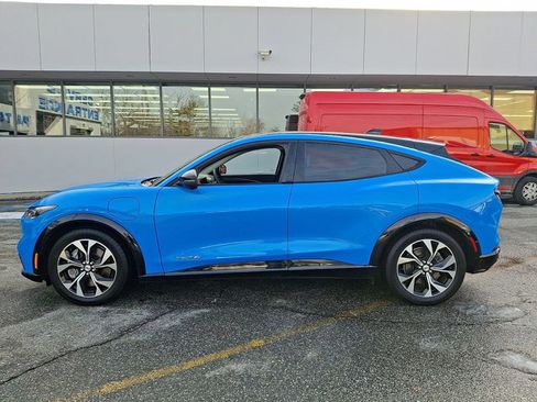 Certified 2022 Ford Mustang Mach-E Premium image 2