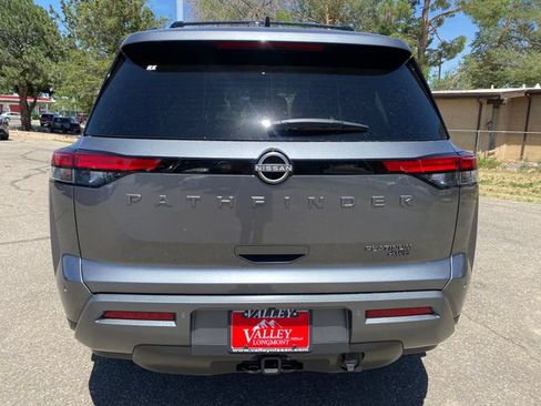 New 2026 Nissan Pathfinder Platinum AWD/4WD image 4