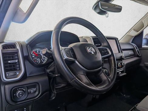 Used 2019 RAM 1500 Big Horn image 10