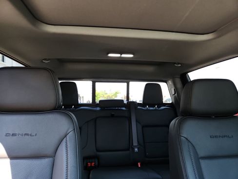 Used 2026 GMC Sierra 1500 Denali w/ Denali Reserve Package AWD/4WD image 20