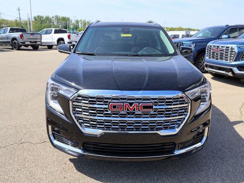 Used 2024 GMC Terrain Denali w/ Black Diamond Edition AWD/4WD image 31