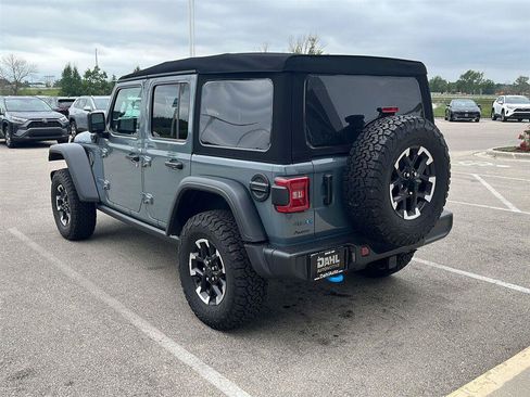Used 2024 Jeep Wrangler Unlimited Rubicon 4xe AWD/4WD image 13
