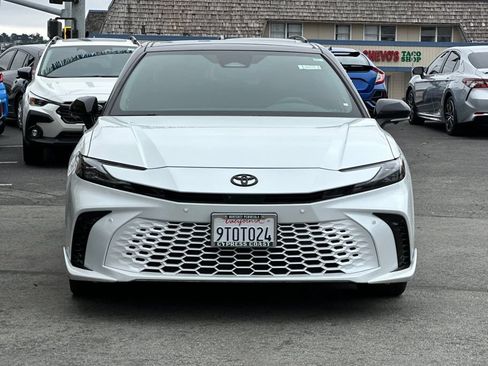 Used 2025 Toyota Camry XSE w/ Premium Plus Package FWD image 9