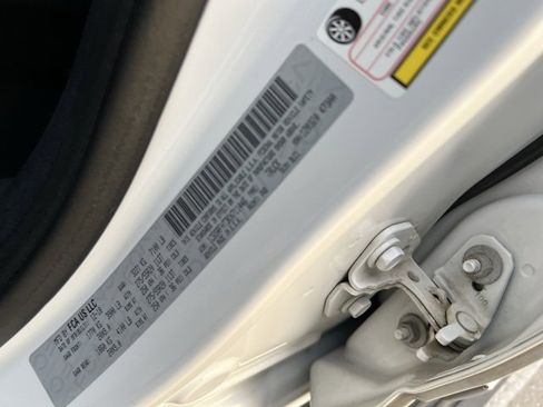 Used 2019 RAM 1500 Limited image 32