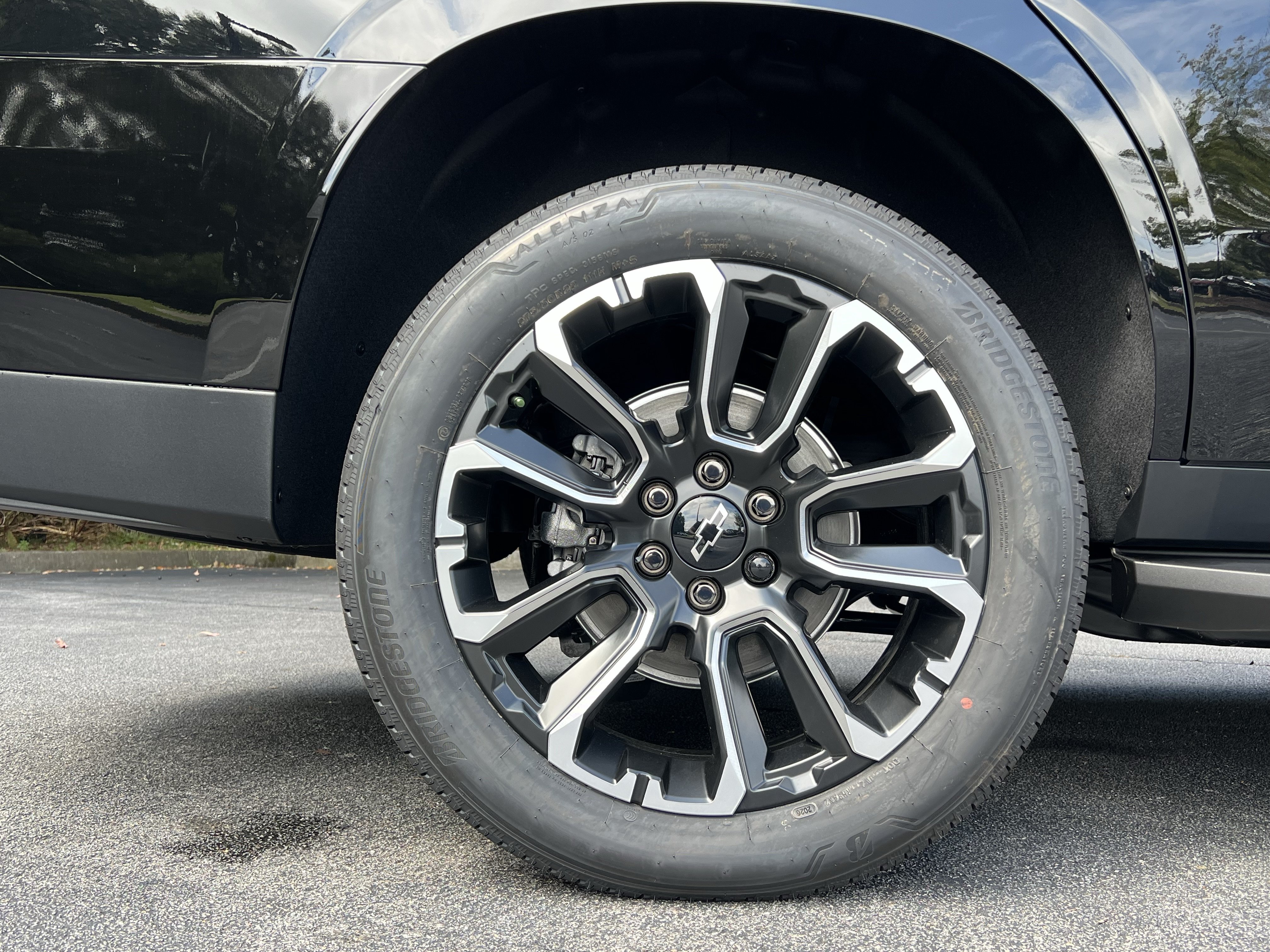 New 2026 Chevrolet Tahoe High Country w/ Sun And Tow Package AWD/4WD image 41