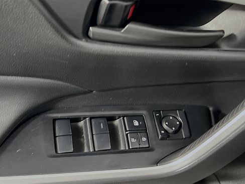 Used 2025 Toyota RAV4 LE AWD/4WD image 17