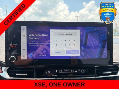 Certified 2025 Toyota Sienna XSE FWD image 21