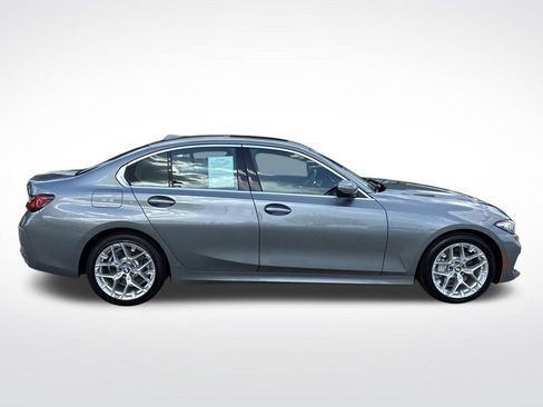 Used 2025 BMW 330i Sedan RWD image 5