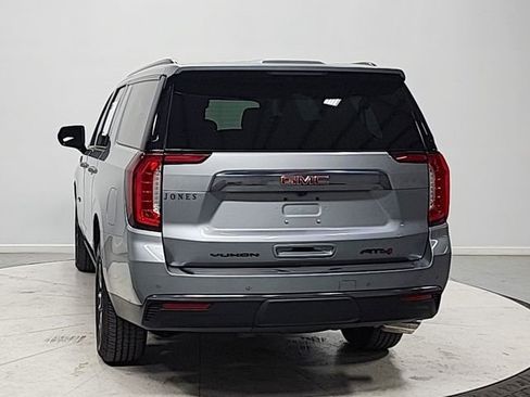 Used 2023 GMC Yukon XL AT4 AWD/4WD image 6