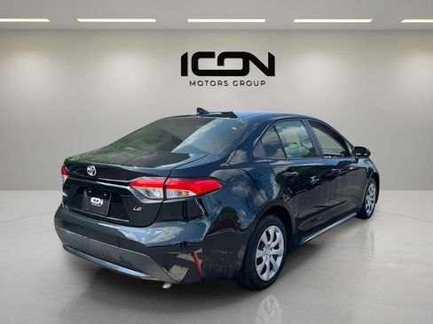 Used 2021 Toyota Corolla LE FWD image 7