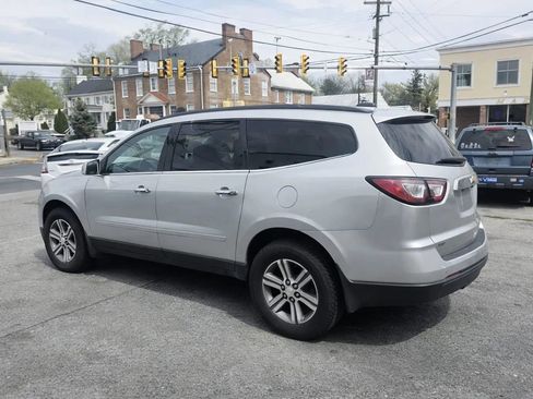 Used 2016 Chevrolet Traverse LT AWD/4WD image 3
