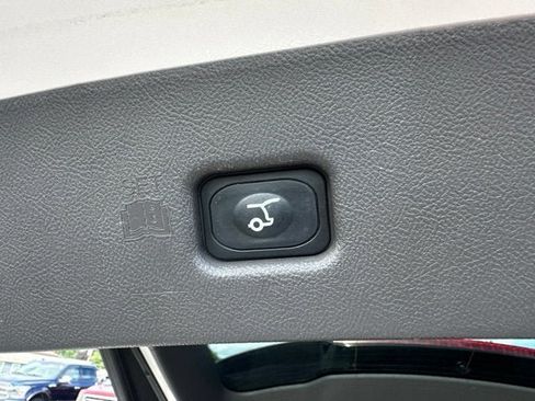 Used 2016 Lincoln MKX Reserve w/ Luxury Package AWD/4WD image 10