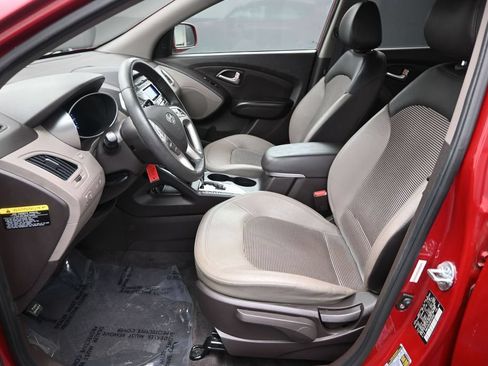Used 2013 Hyundai Tucson GLS FWD image 14