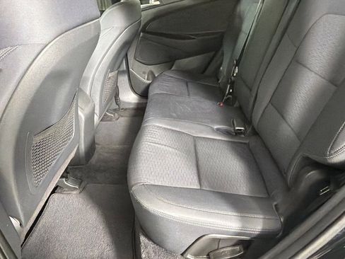 Used 2021 Hyundai Tucson SE w/ Cargo Package FWD image 18