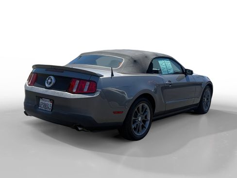 Used 2011 Ford Mustang Premium w/ 203A Rapid Spec Order Code RWD image 5